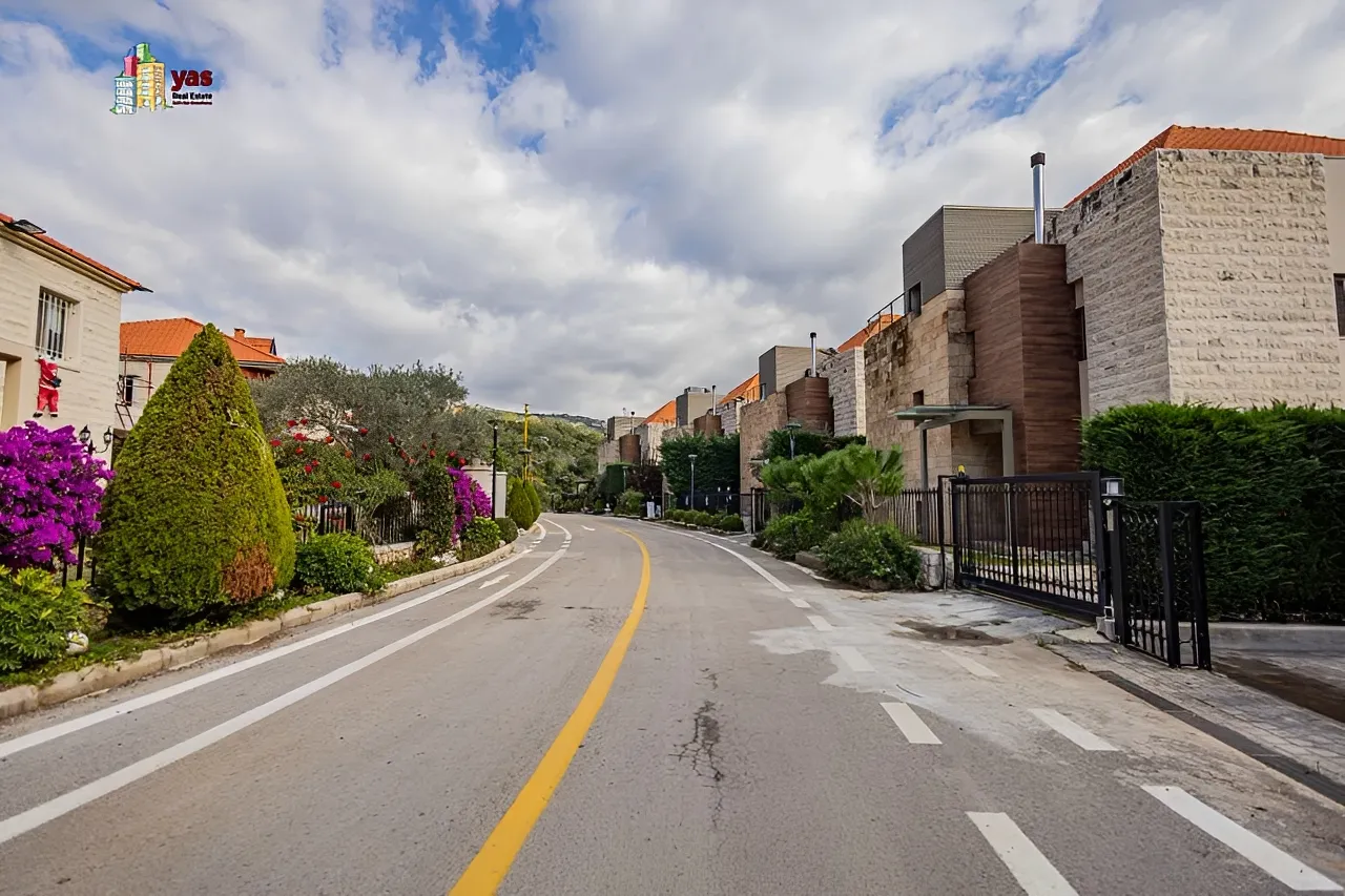 Villa for Sale in Ajaltoun - 3 bed, 4 bath