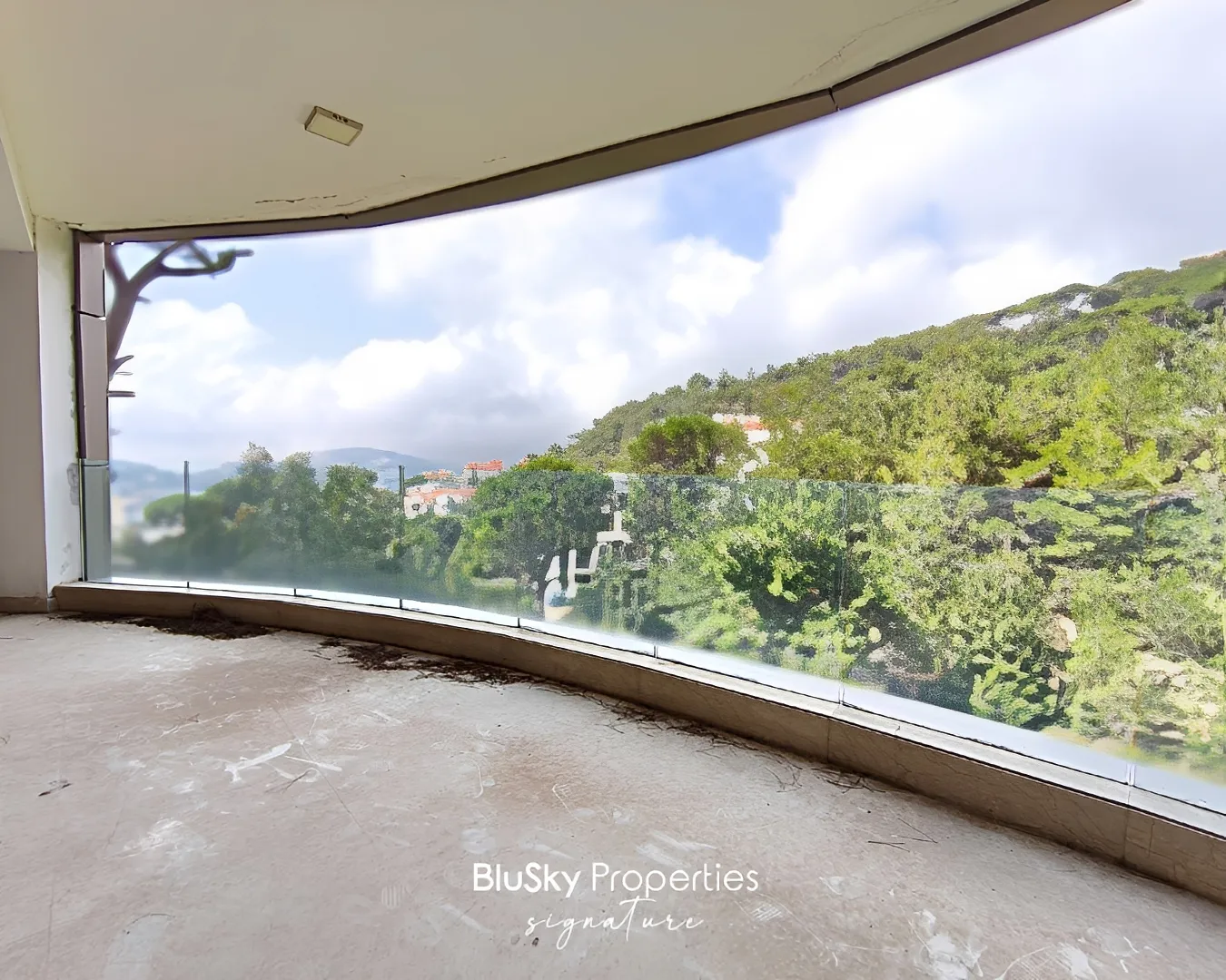 Apartment for sale in Baabdat