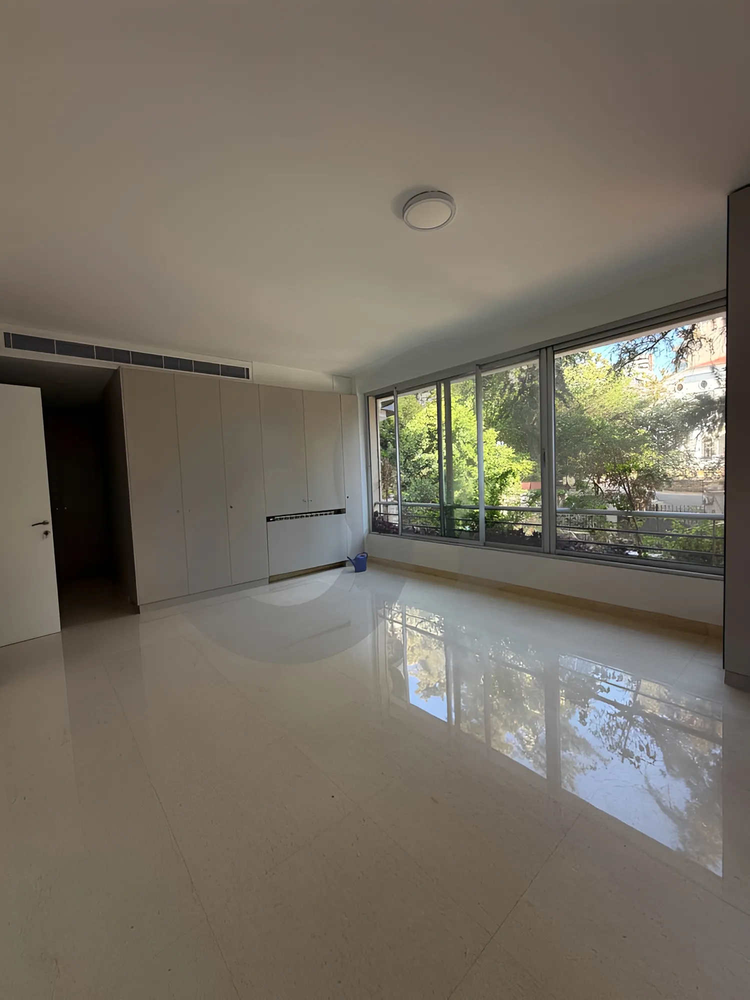 Apartment for Rent in Achrafieh - 4 bed, 5 bath
