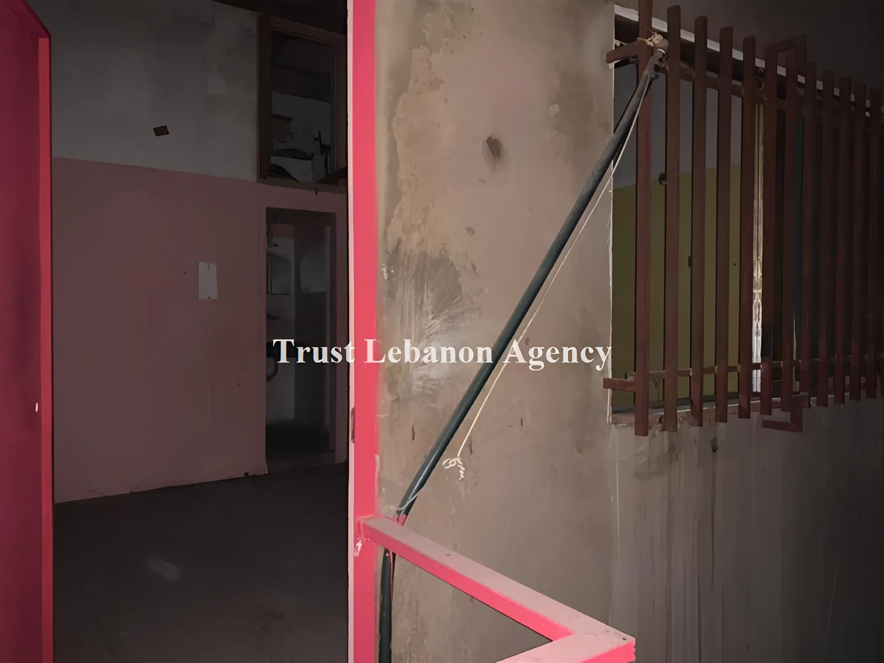 Commercial Property For Rent in Metn, Zalka