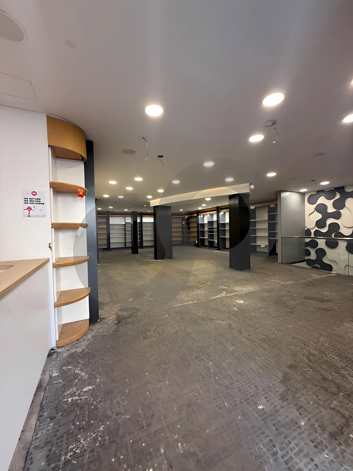 Commercial Property for Rent in Matn