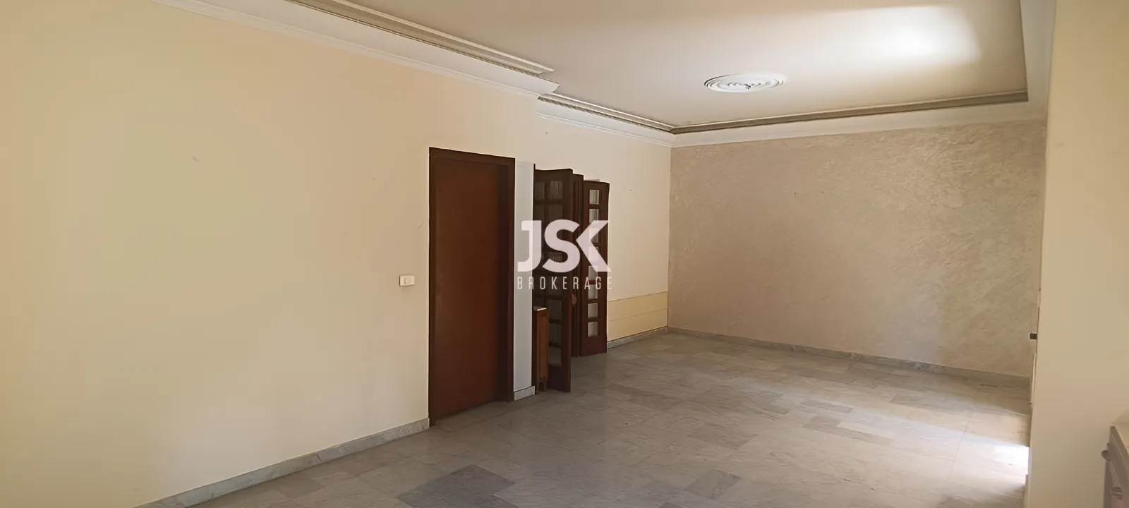 Apartment for Sale in Adonis - 3 bed, 3 bath