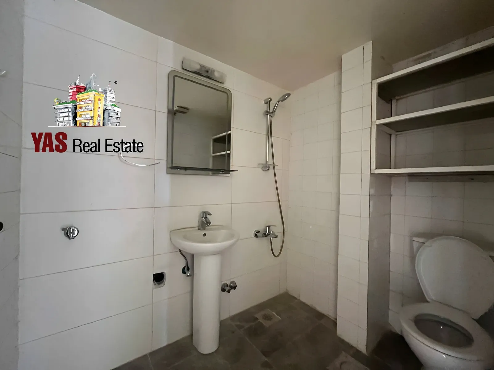 Office for rent in Haret Sakhr