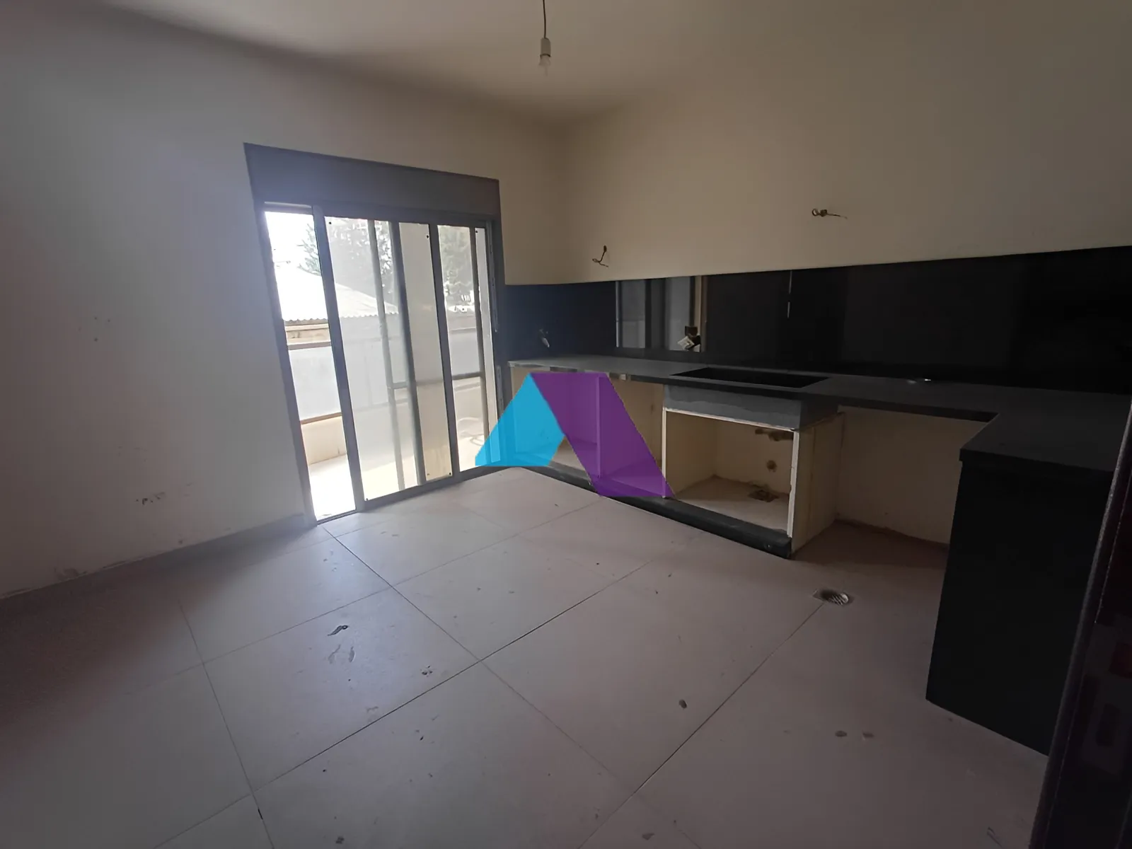 Apartment for Sale in Zahlé - 3 bed, 3 bath