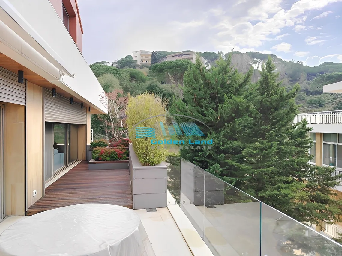 Triplex for Sale in Beit Meri, Lebanon