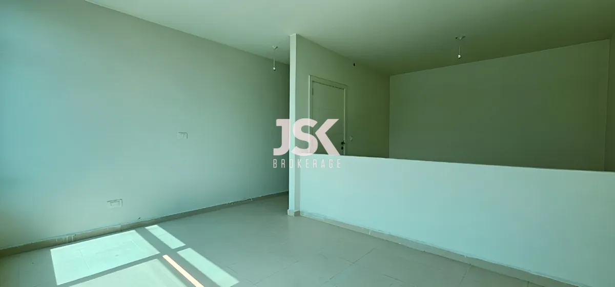 Office for rent in Hazmieh