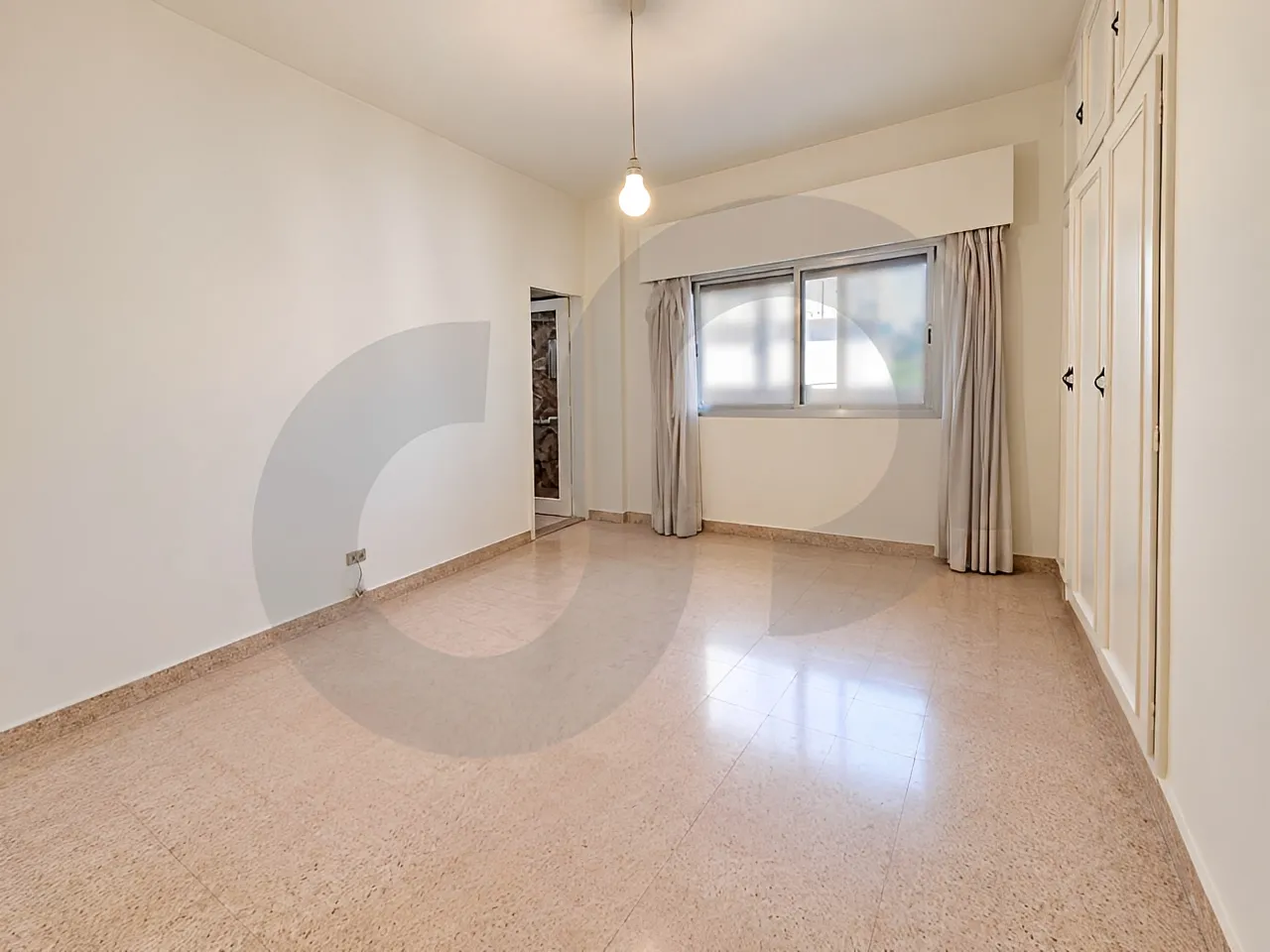Apartment for Sale in Ain Saadeh