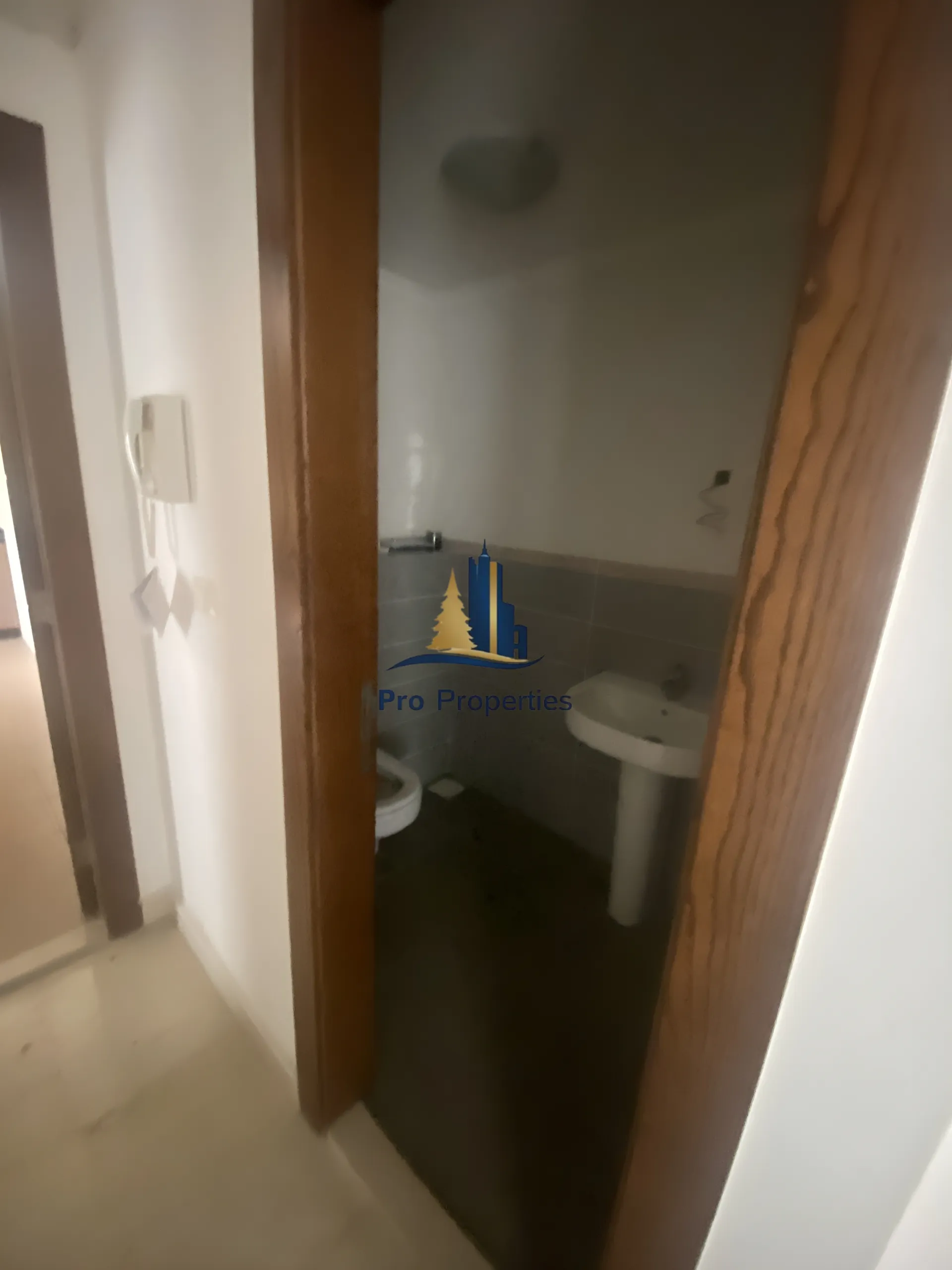 Apartment for sale in Jnah