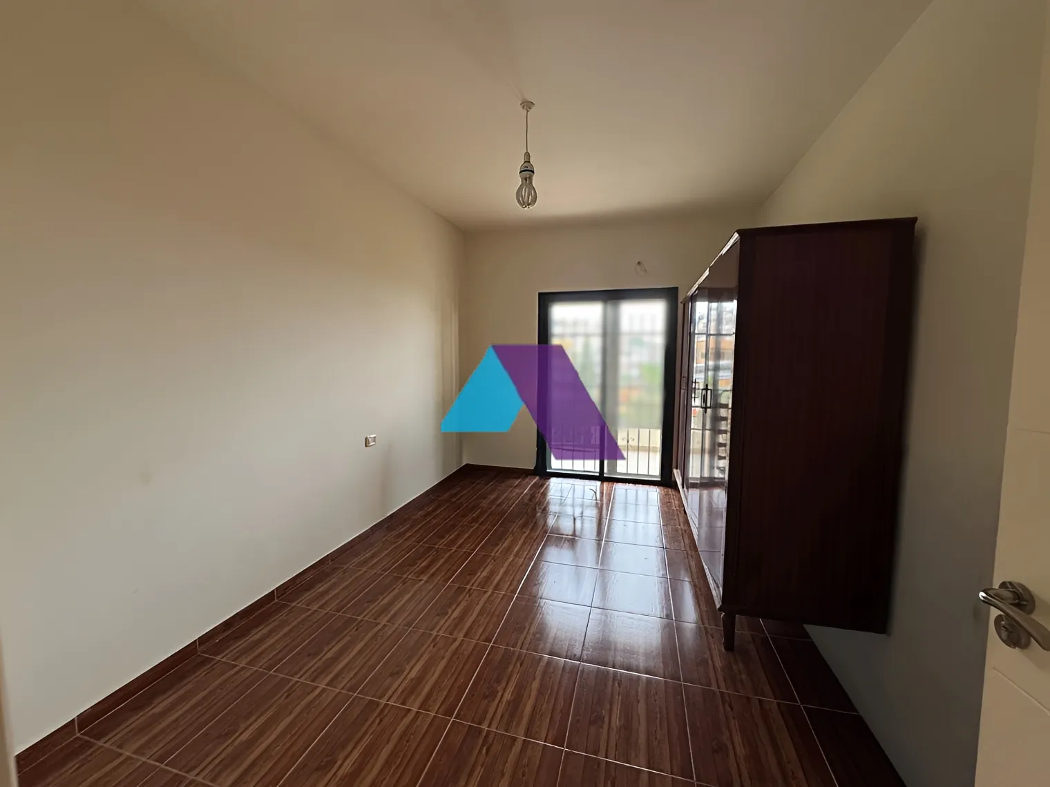 Apartment for sale in Blat