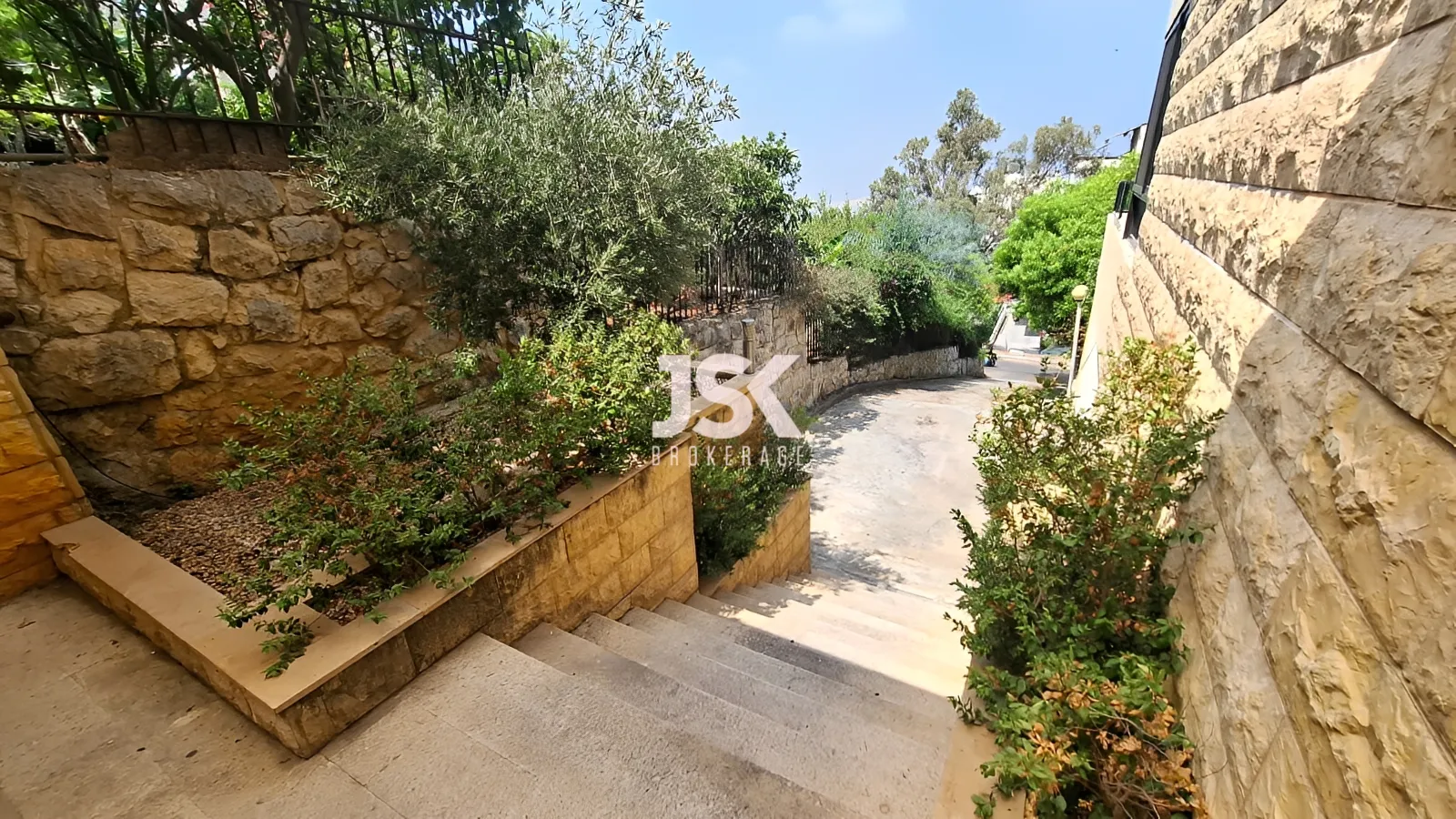Apartment for Rent in Rabweh