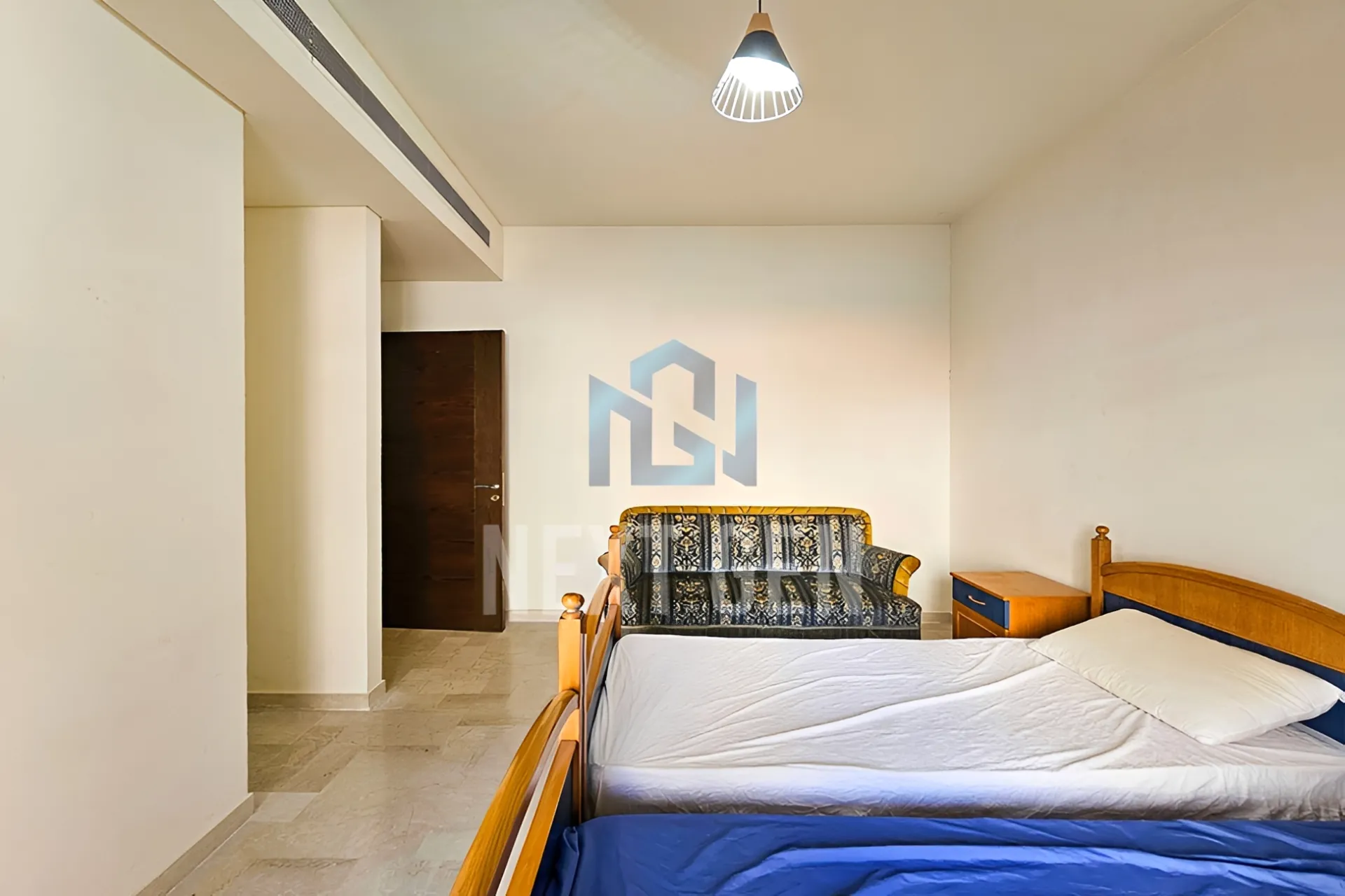 Apartment for rent in Ain Al Mraiseh, Beirut, Lebanon