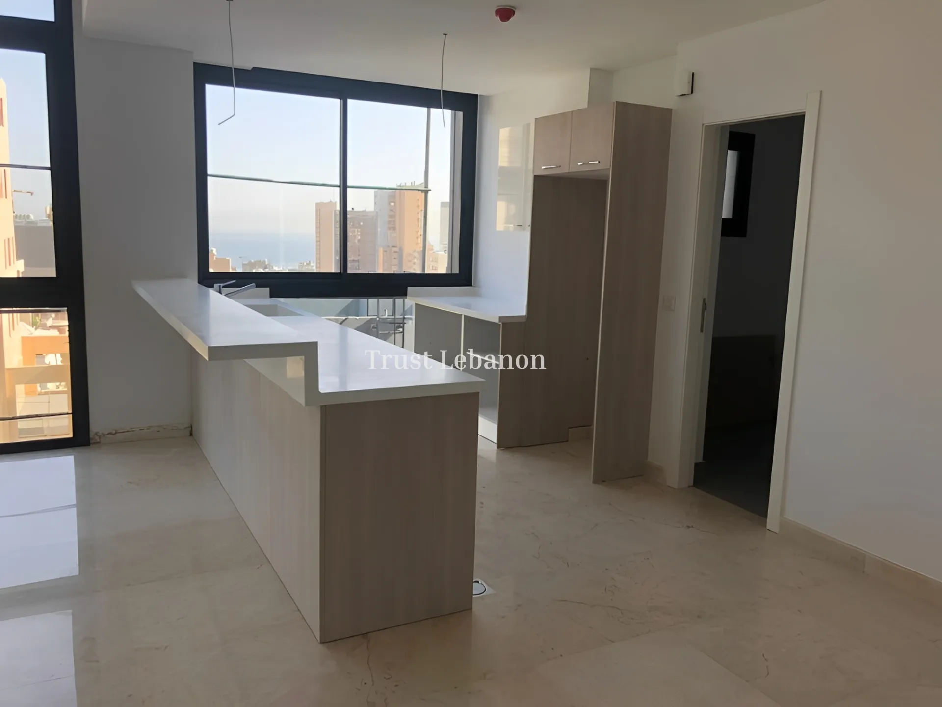 Apartment for sale in Ras Beirut, Beirut, Lebanon - 3 bed, 2 bath