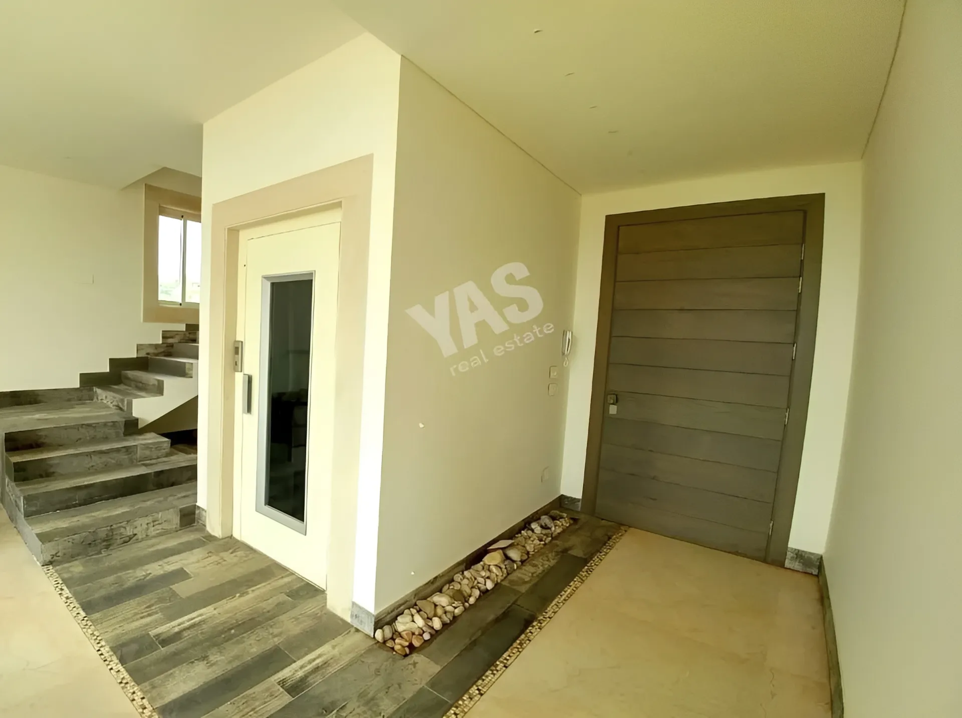 Villa for Sale in Ajaltoun - 5 bed, 5 bath