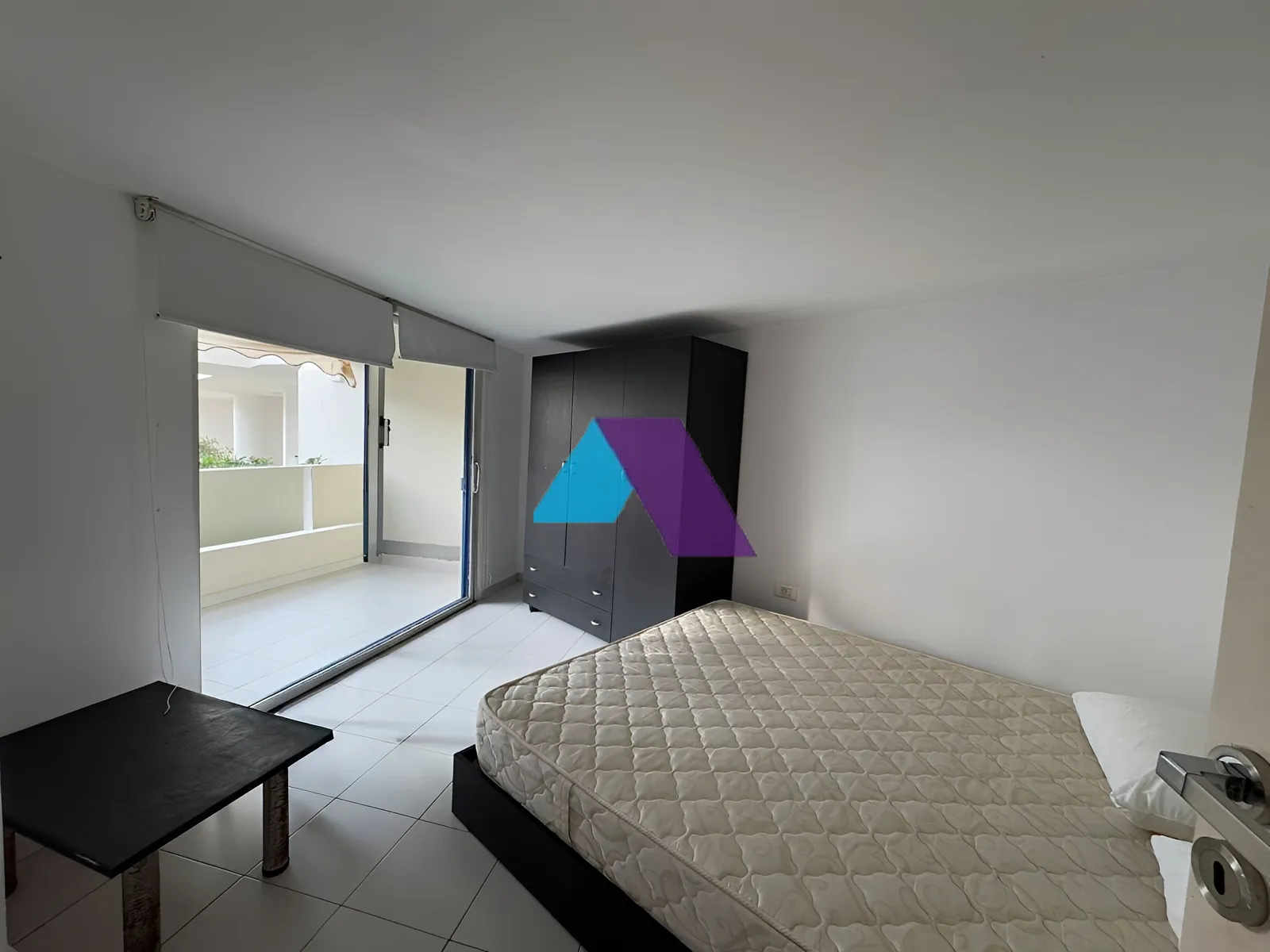 Chalet for Sale in Halat