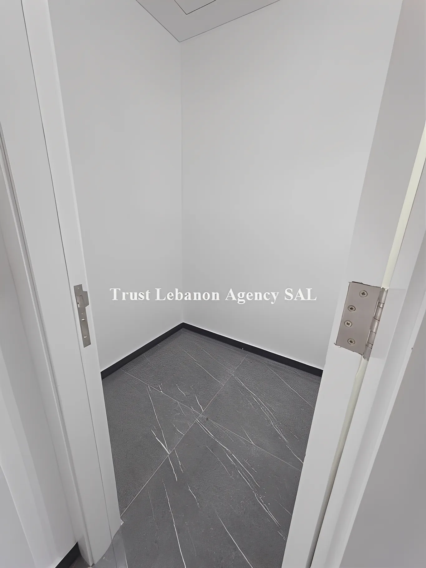 Office for rent in Beirut, Ashrafieh