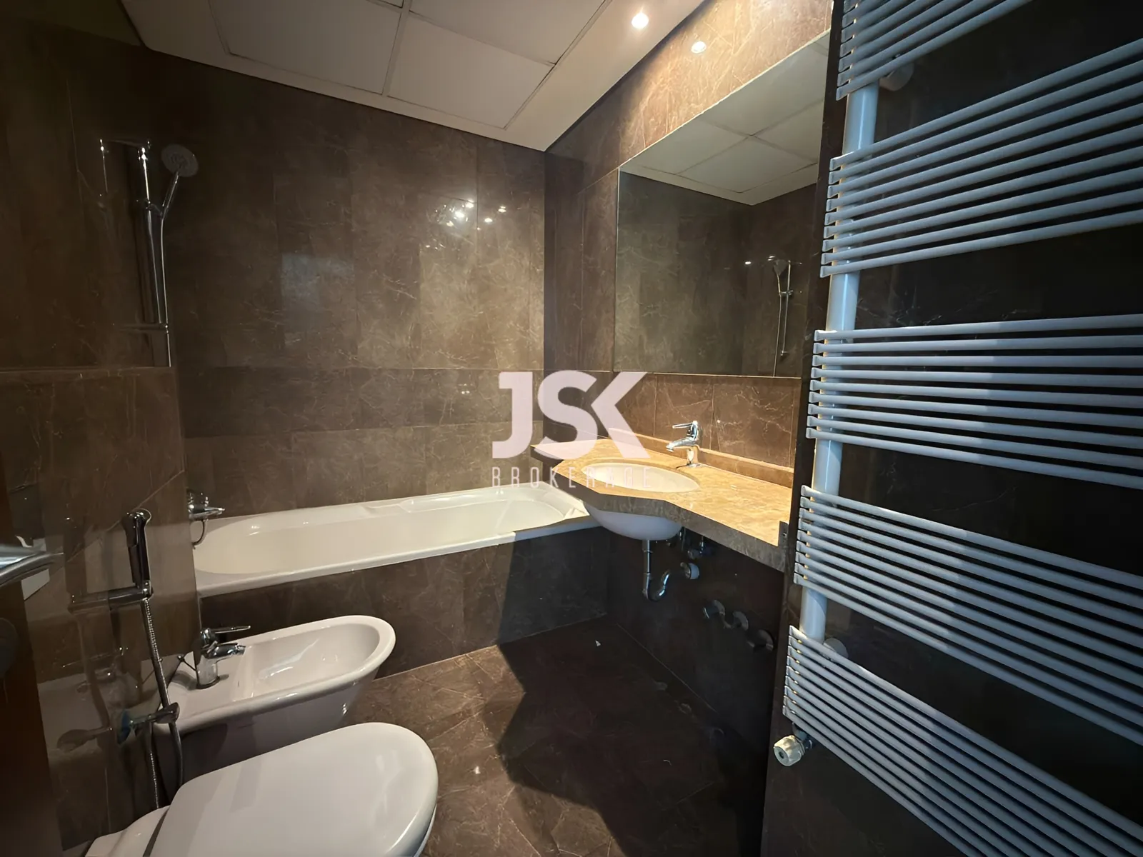 Apartment for Rent in Saifi Village