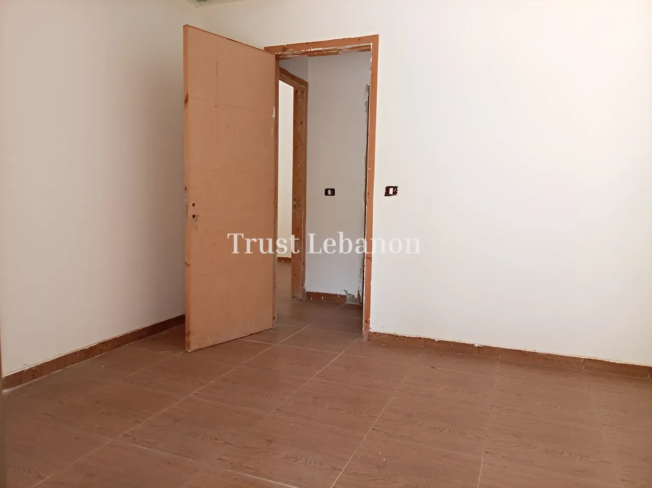 Apartment for sale in Qornet El Hamra, Lebanon