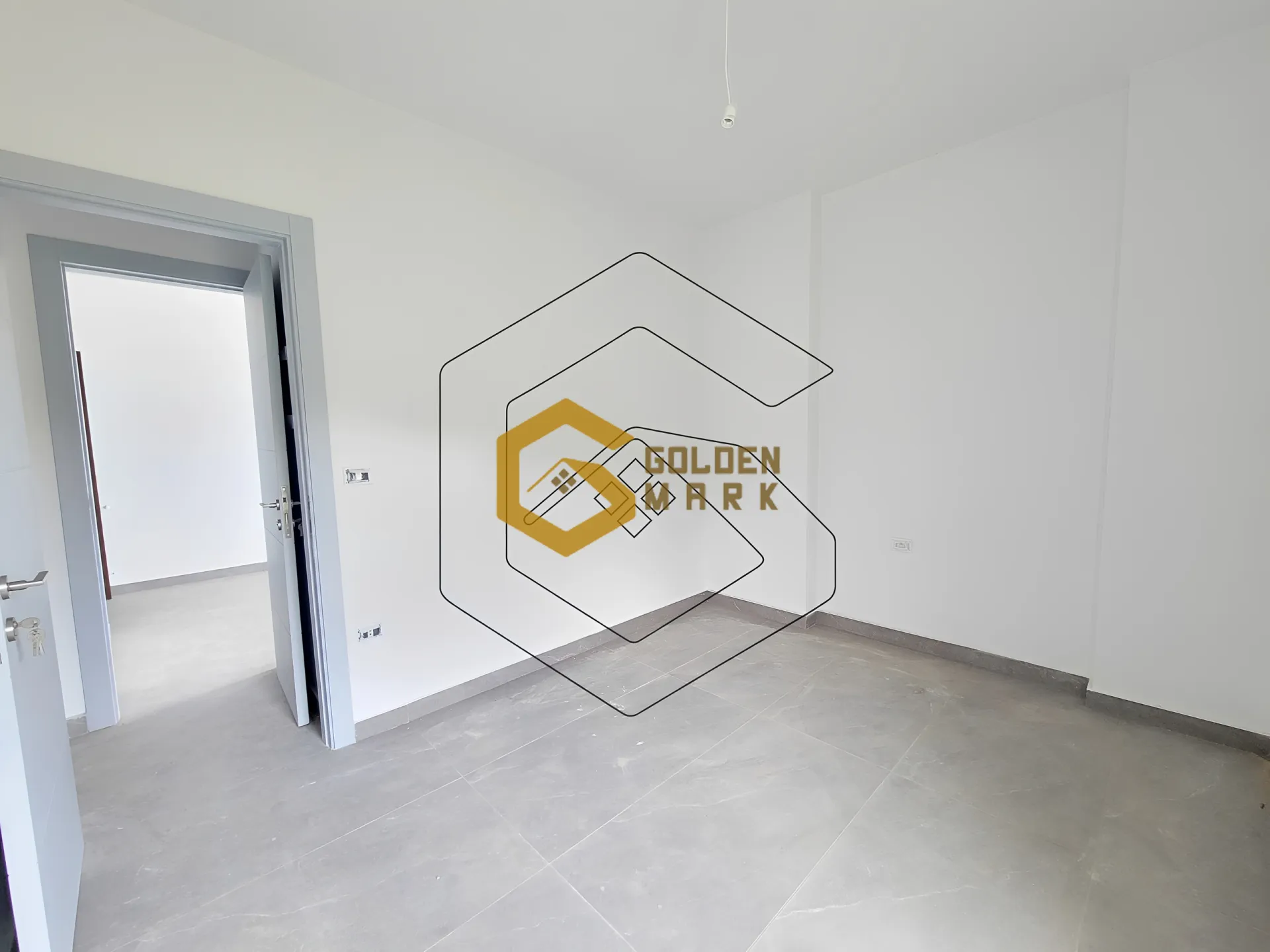 Apartment for Sale in Halat