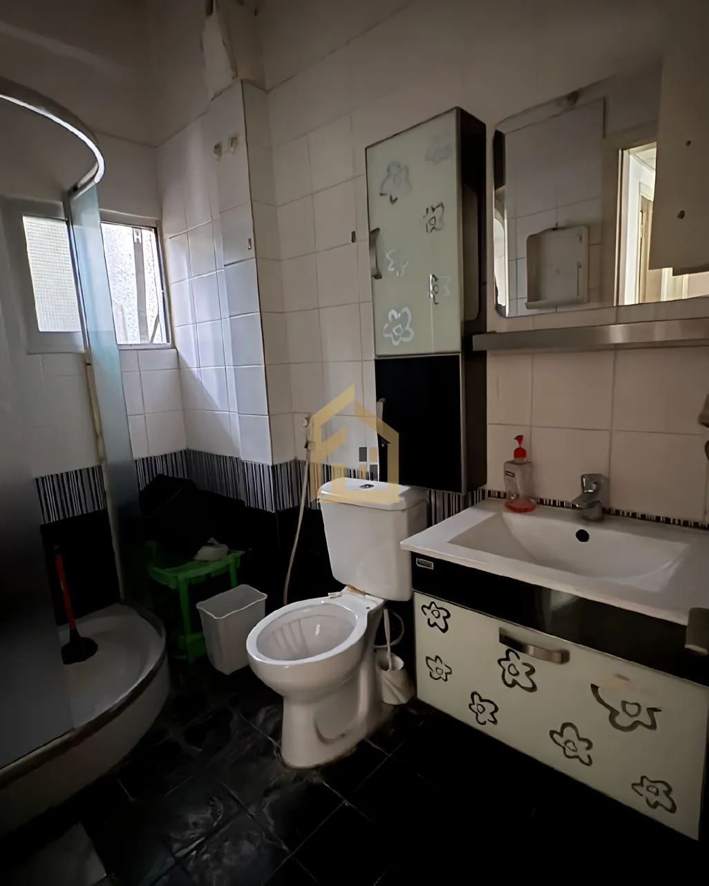 Apartment for sale in Corniche el Mazraa, Beirut, Lebanon