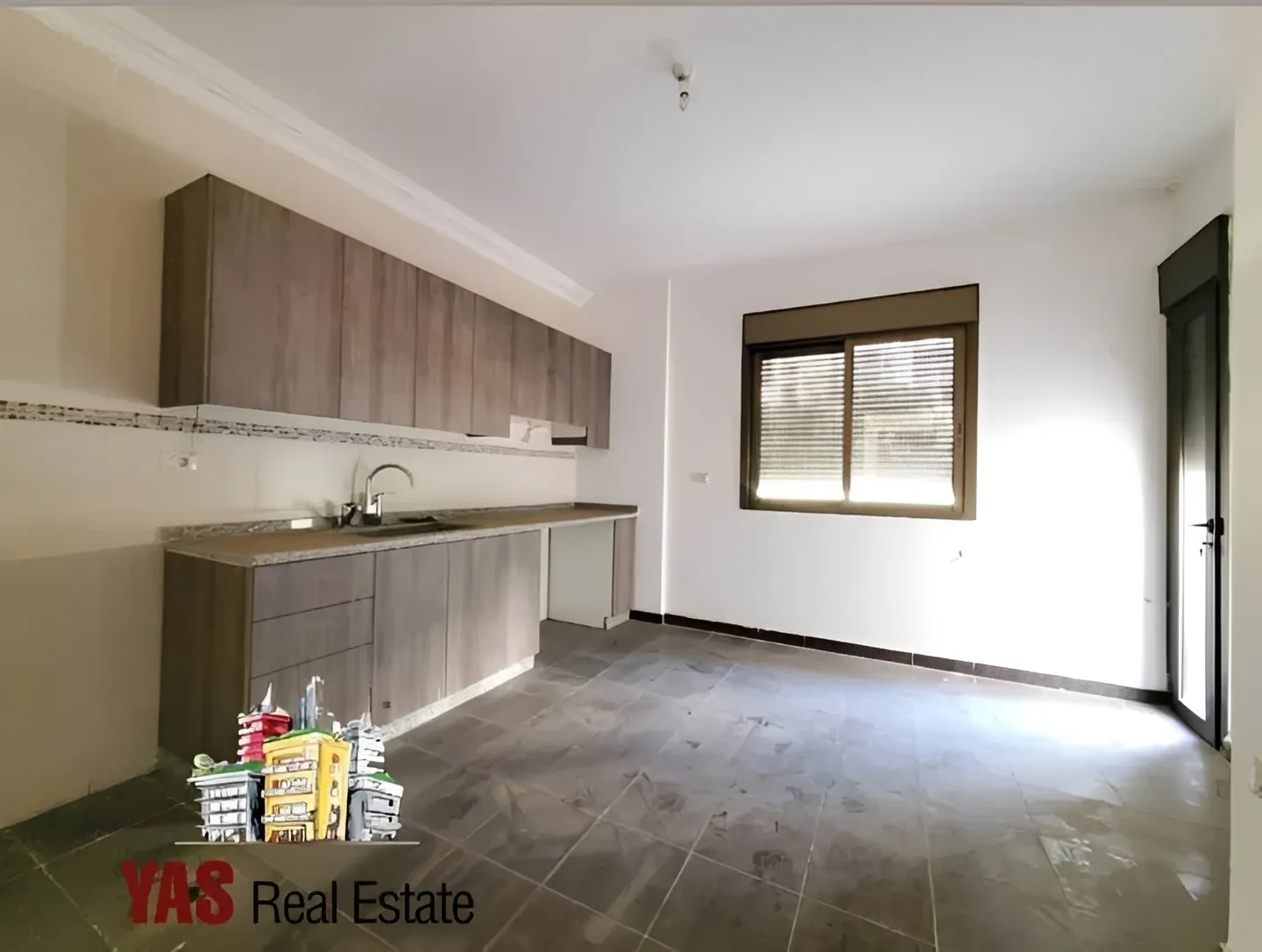 Apartment for Sale in Ajaltoun - 3 bed, 3 bath