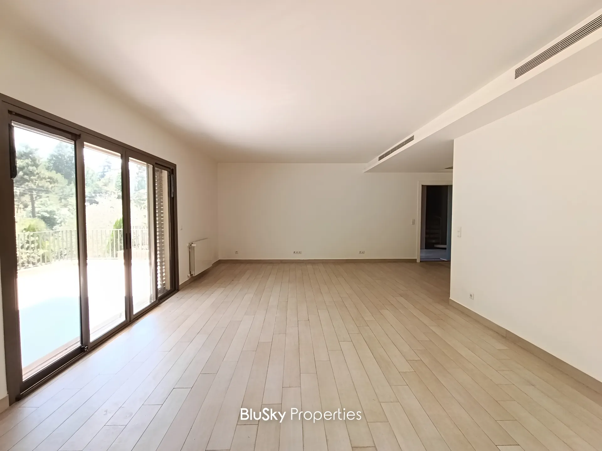 Apartment for rent in Baabdat, lebanon - 3 bed, 4.0 bath