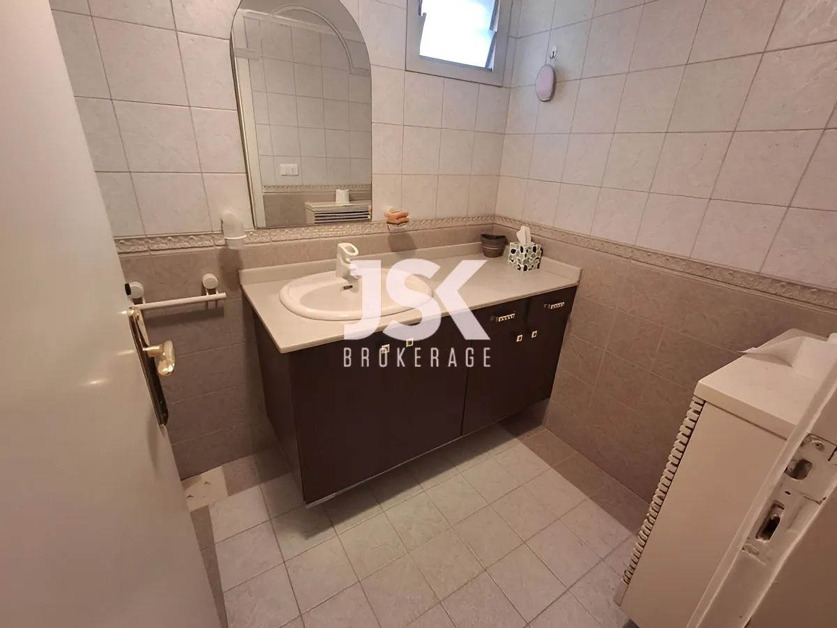 Apartment for Rent in Remeil, Beirut, Lebanon