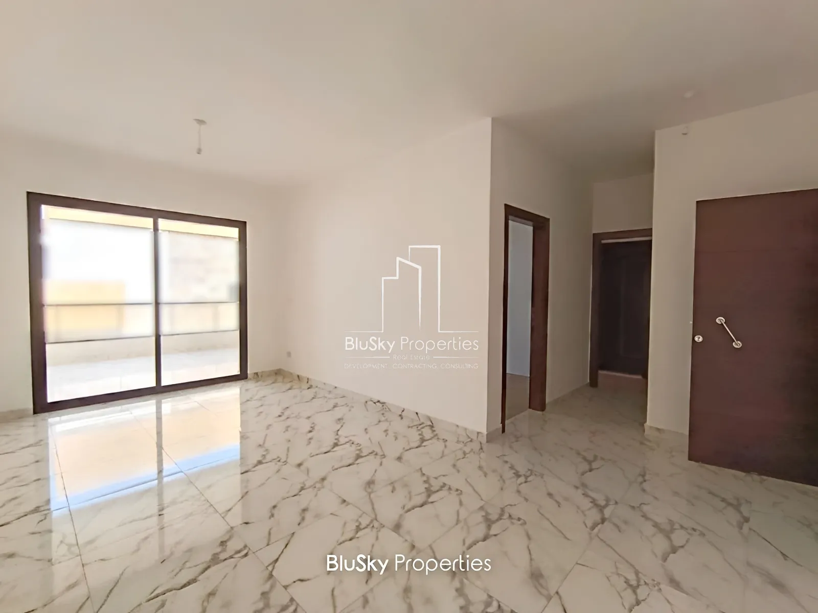 Apartment for Sale in Bouar - 2 bed, 2 bath