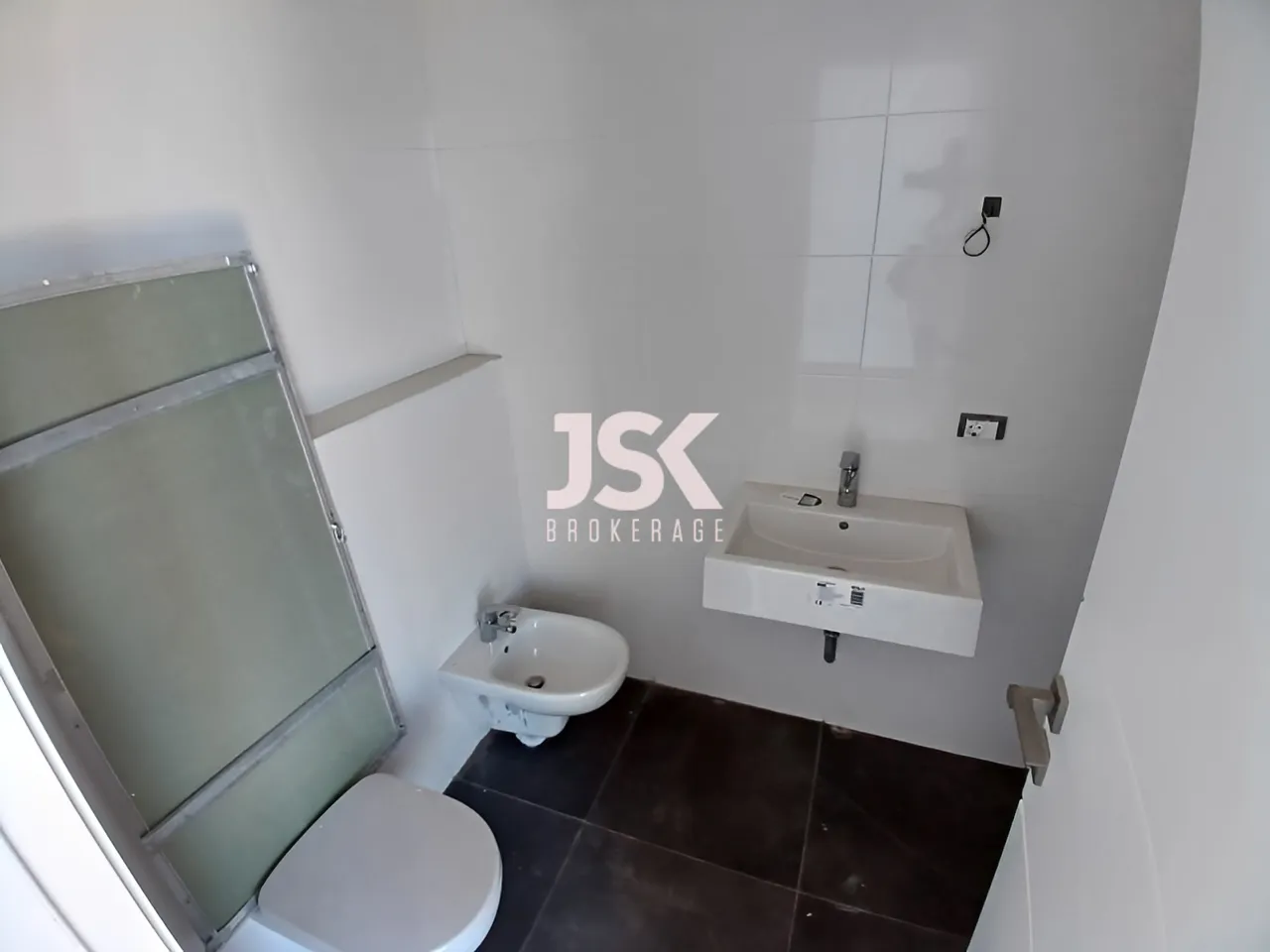 Apartment for Sale in Beit Meri