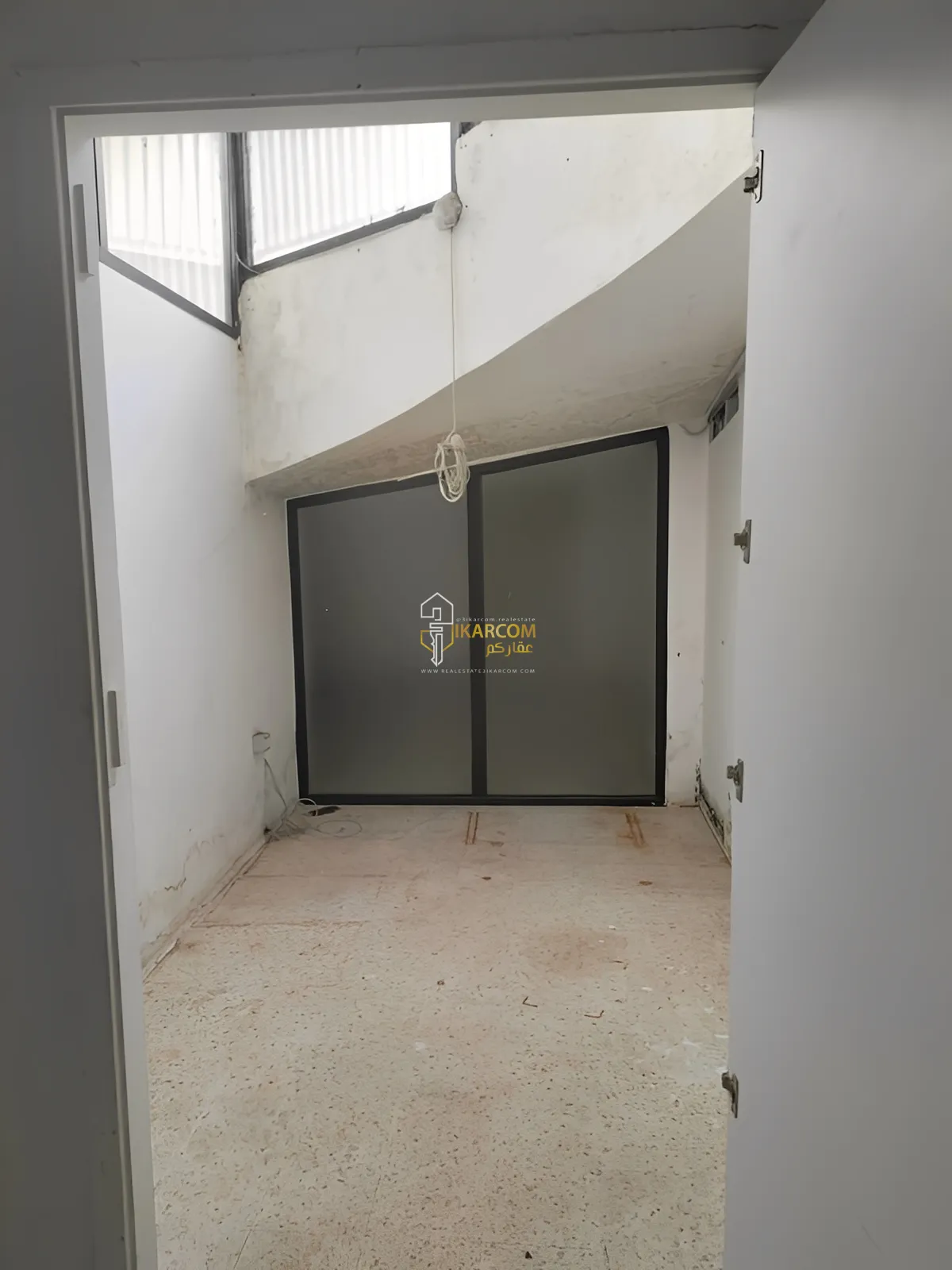 Warehouse For Rent in Rawda