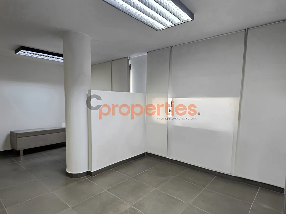 Office for Rent in Forn El Chebbak