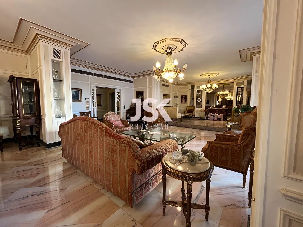 Apartment for Sale in Ras Beirut