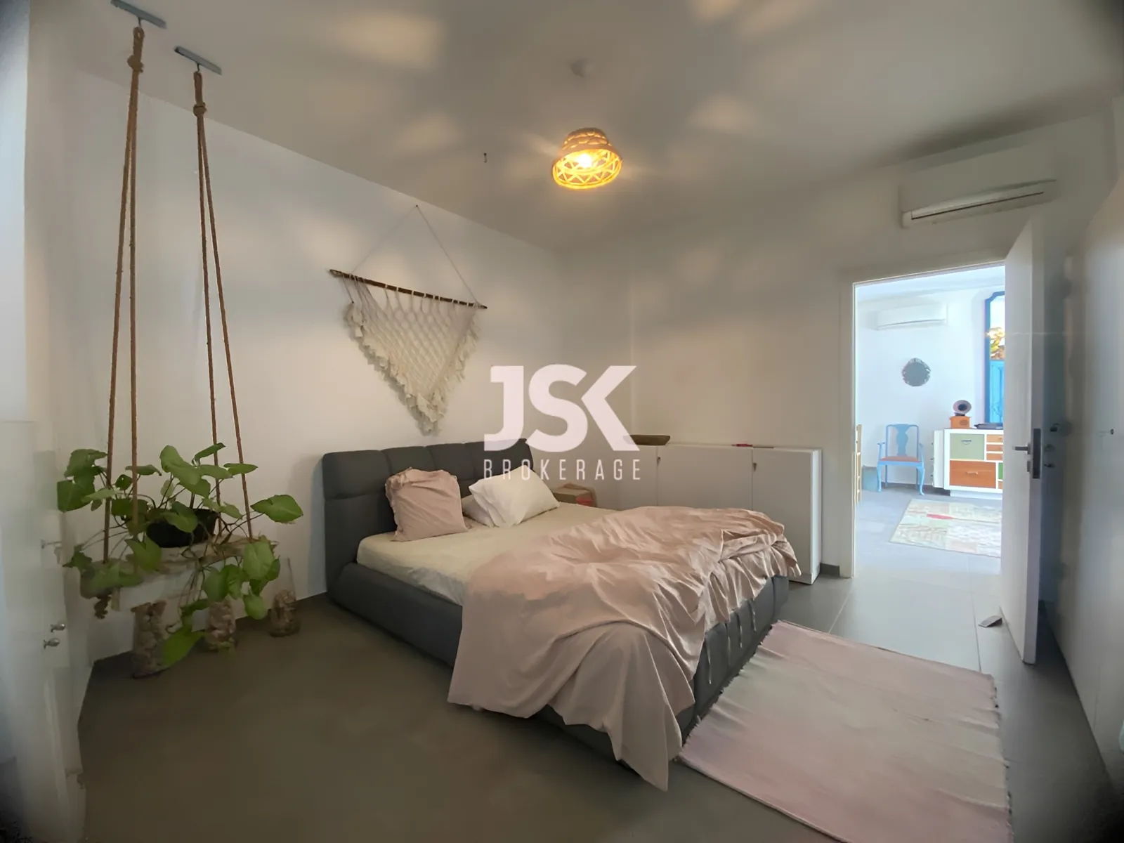 Apartment for Rent in Batroun