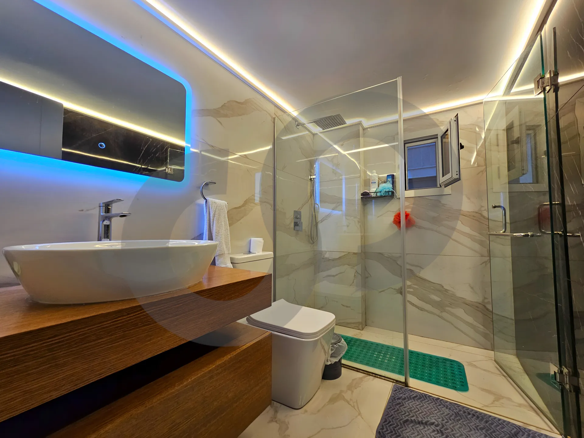 Apartment for Sale in Adonis - 2 bed, 2 bath