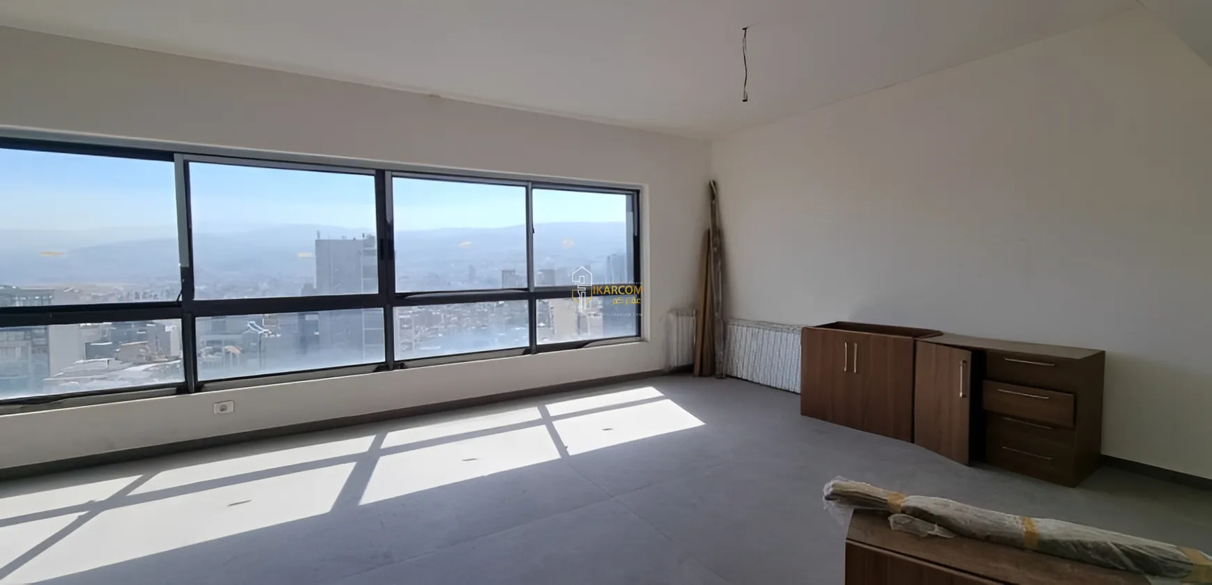 Apartment for Sale in Achrafieh, Achrafieh, Lebanon - 3 bed, 4 bath