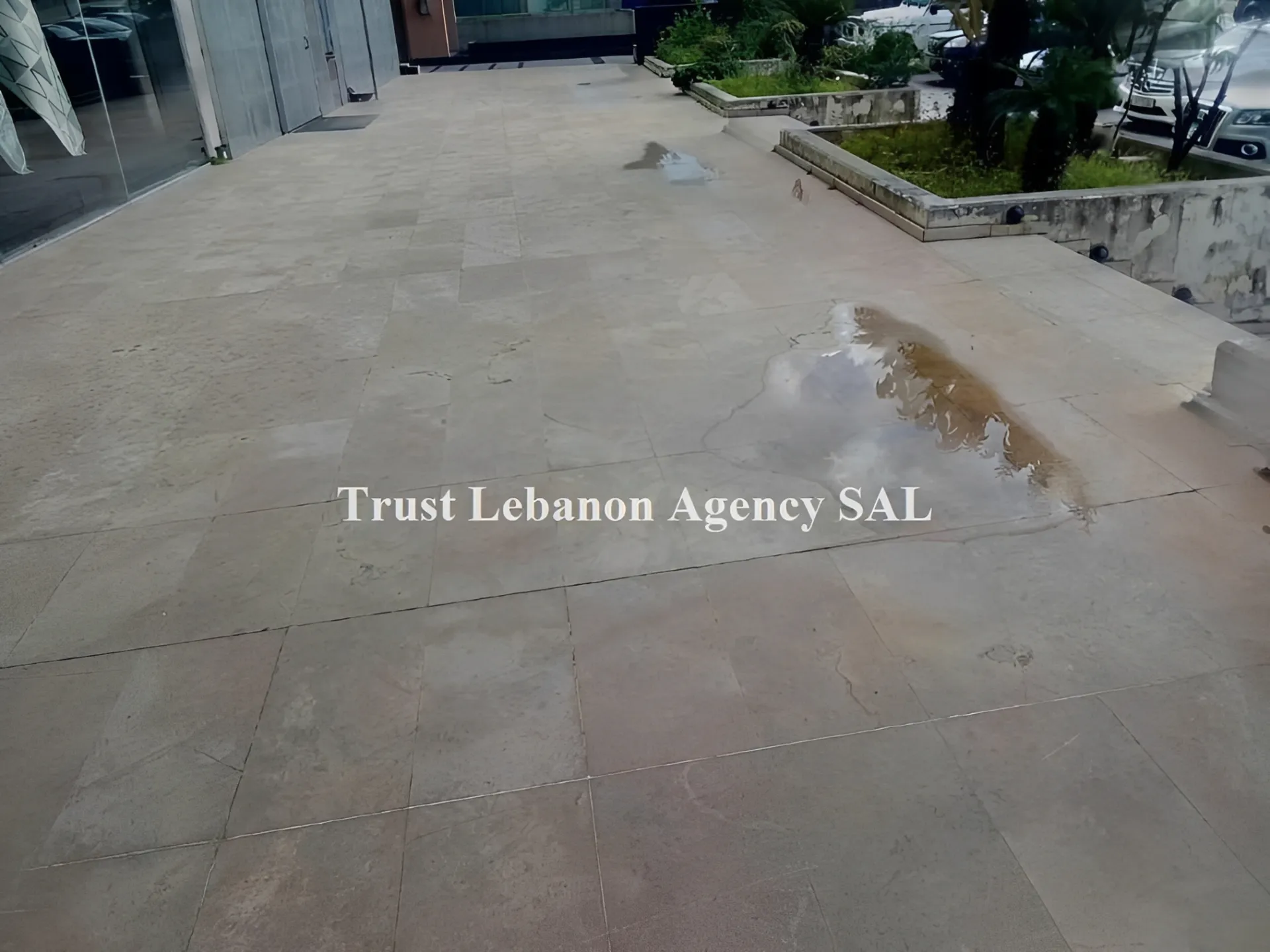 Shop for sale in Metn, Sin El Fil