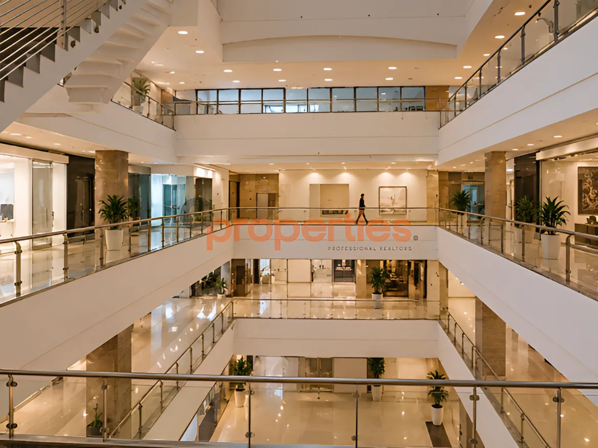 Showroom for Rent in Dekwaneh