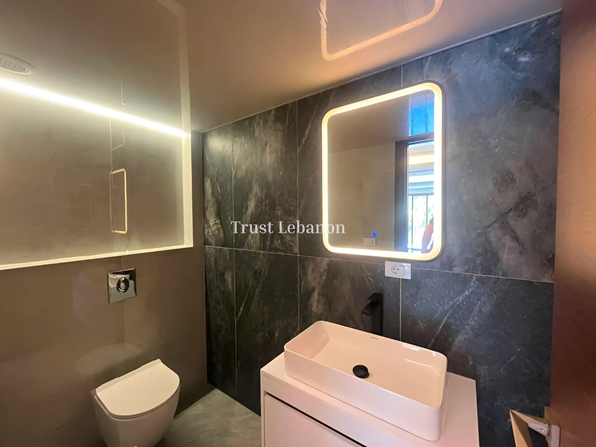 Apartment for rent in Bteghrine, Lebanon