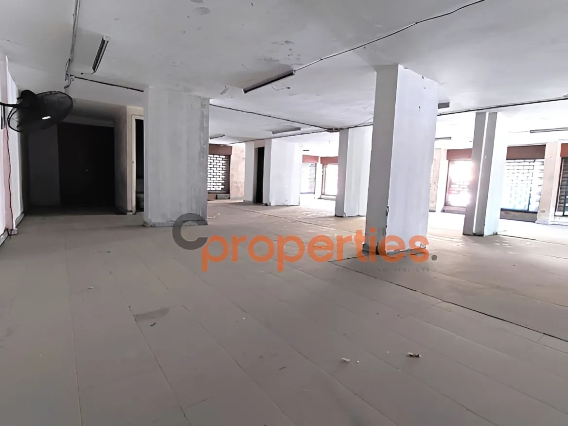 Showroom for Rent in Jdeideh