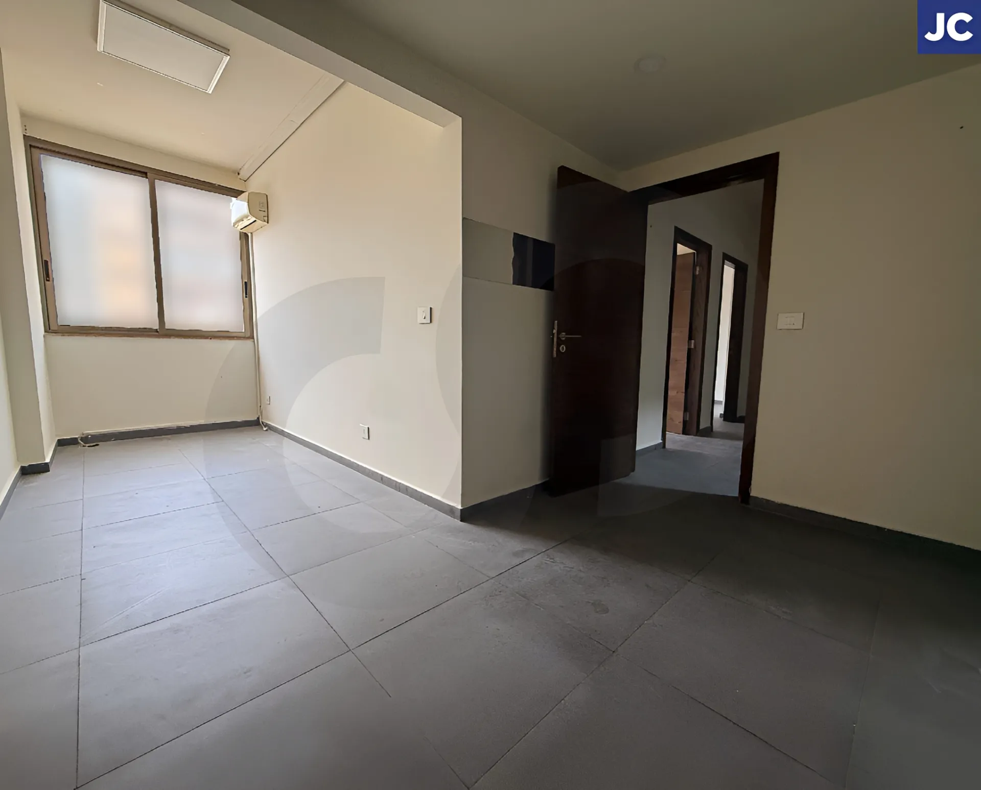 Commercial Property for Rent in Daoura