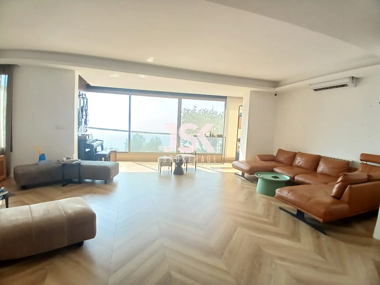 Apartment for Sale in Beit Meri