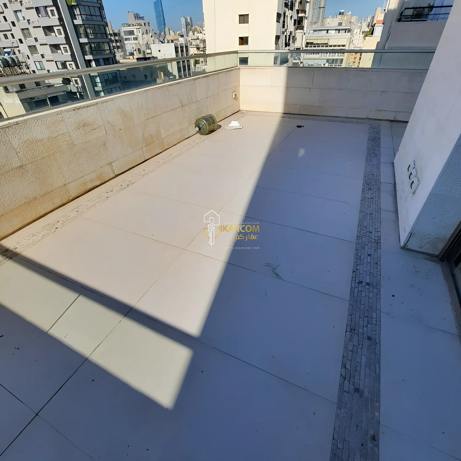 Duplex for Sale in Badaro