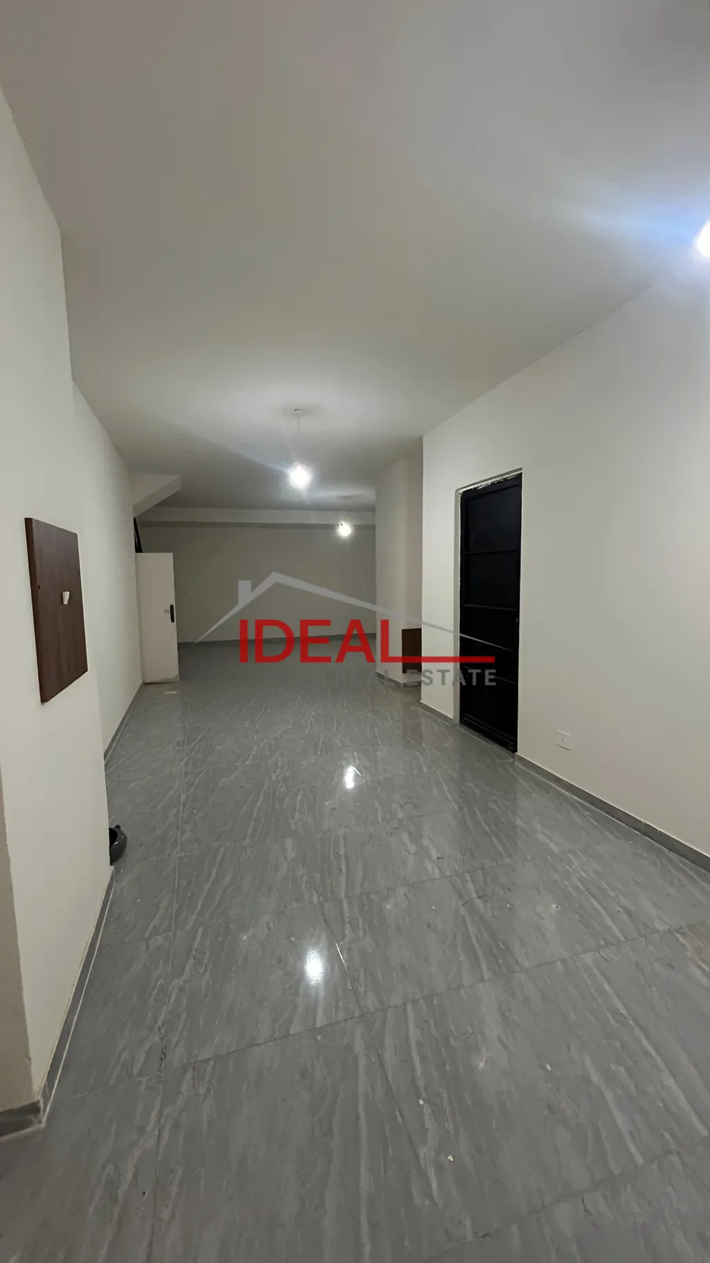Shop for rent in Zouk Mosbeh, Lebanon