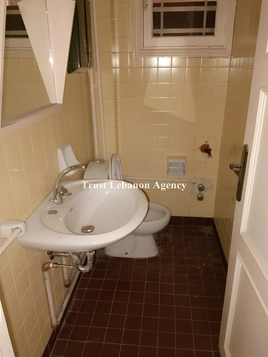 Office For Rent in Metn, Mkalles
