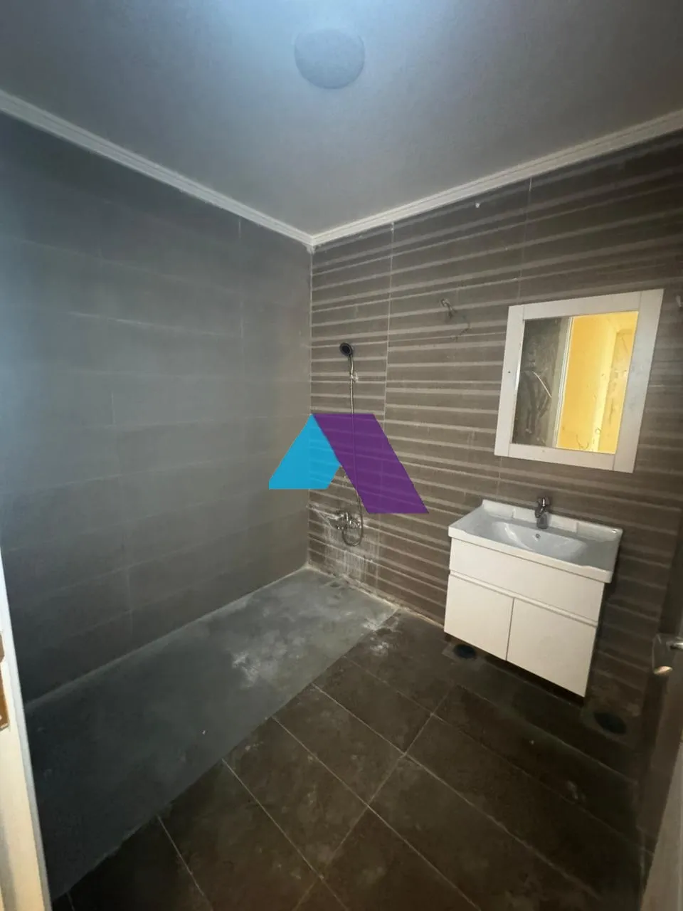 Apartment for Sale in Bsalim