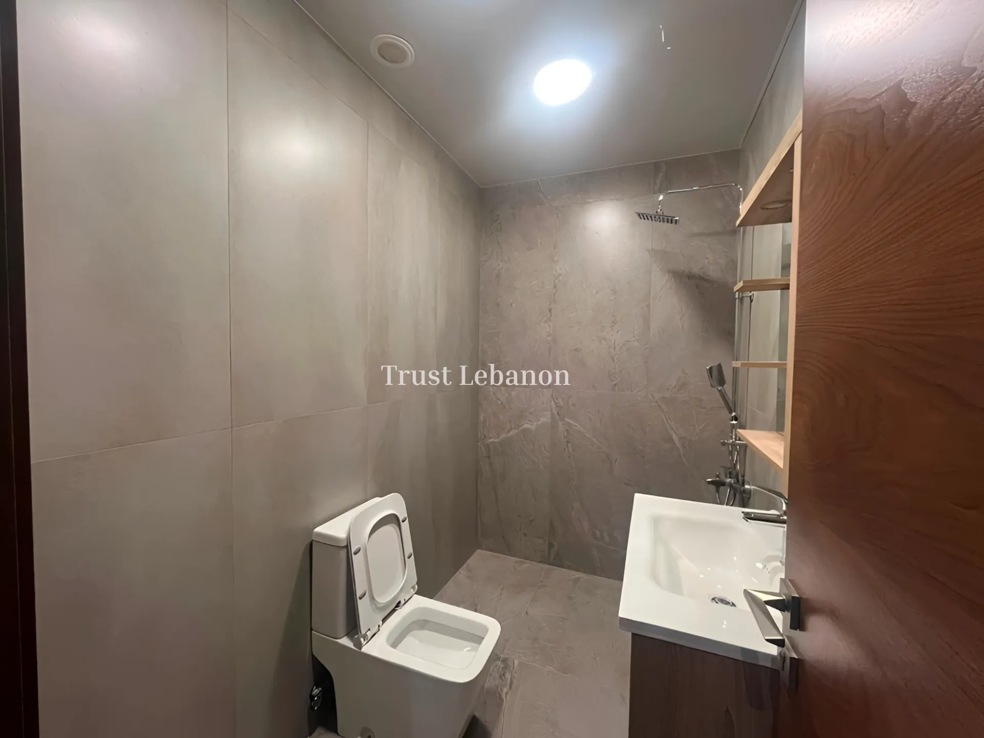 Apartment for rent in Bteghrine, Lebanon