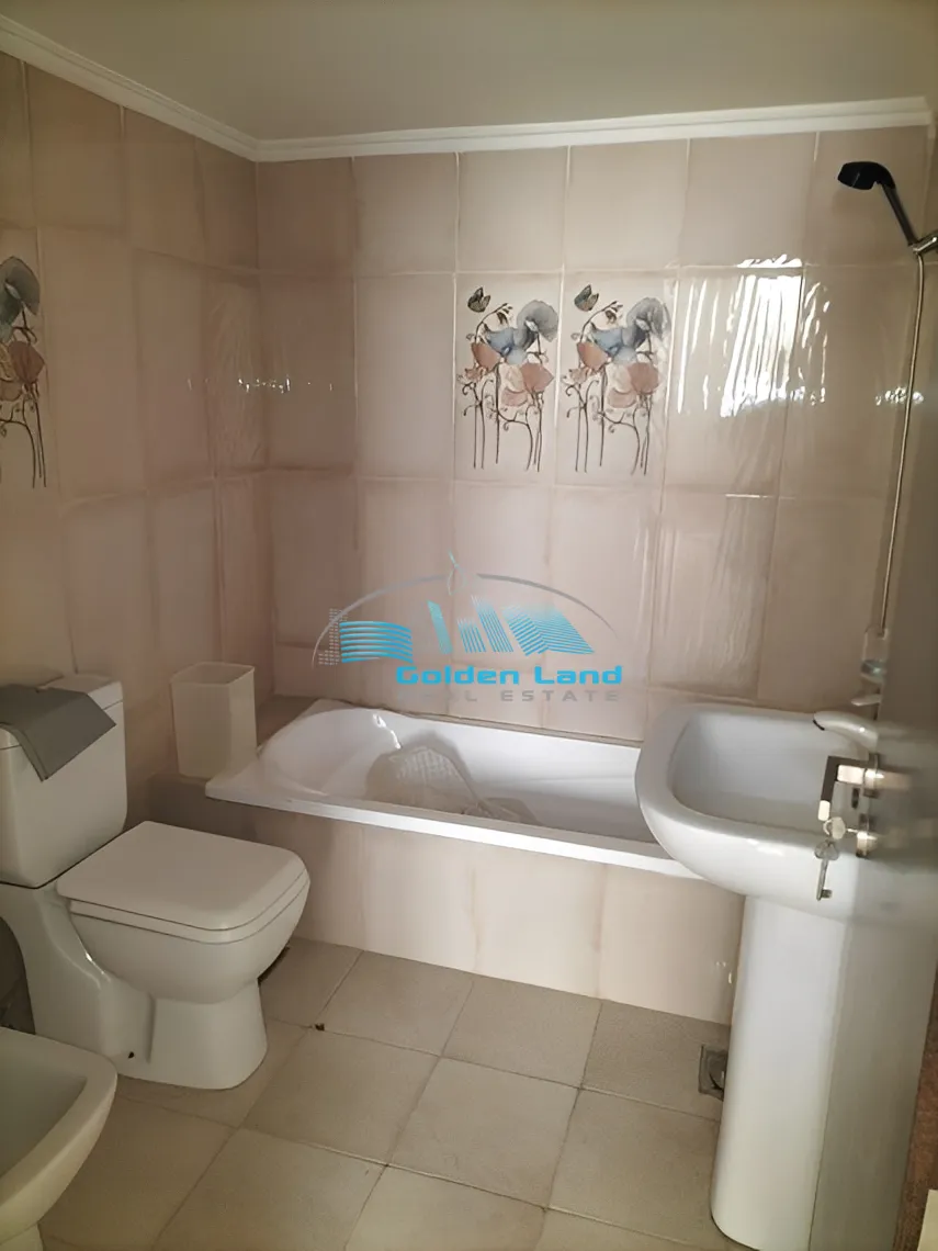 Apartment for Sale in Chouaifet El Aamroussieh, Lebanon