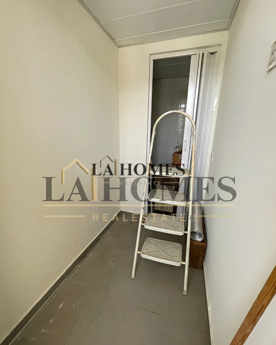Apartment for sale in Baabda, lebanon