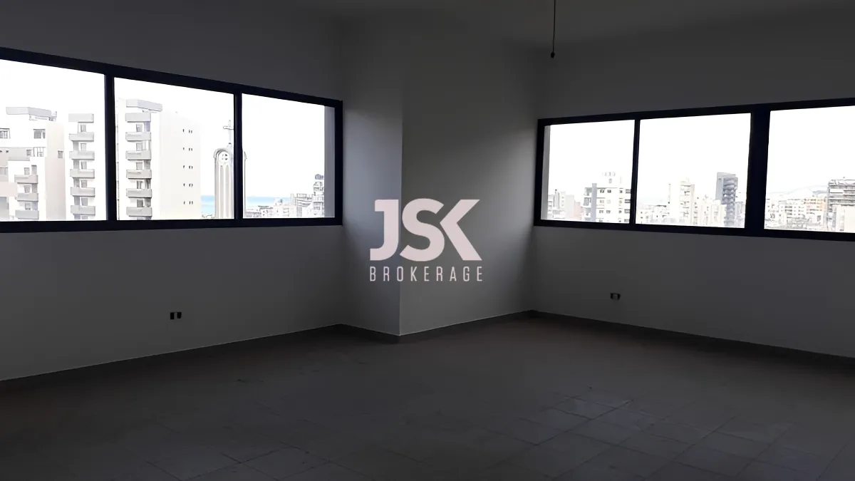 Office for sale in Jdeideh