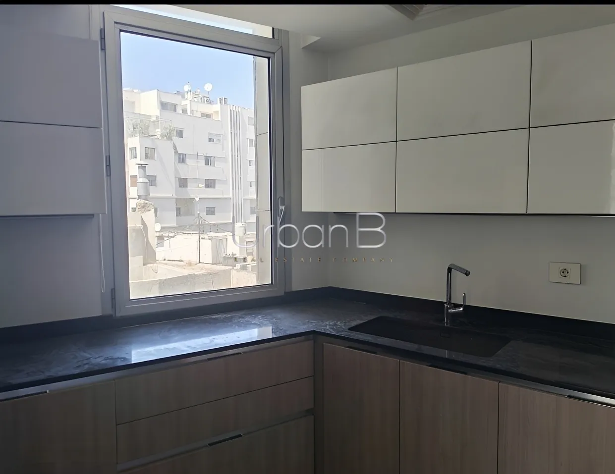 Apartment for rent in Sursock, beirut, lebanon