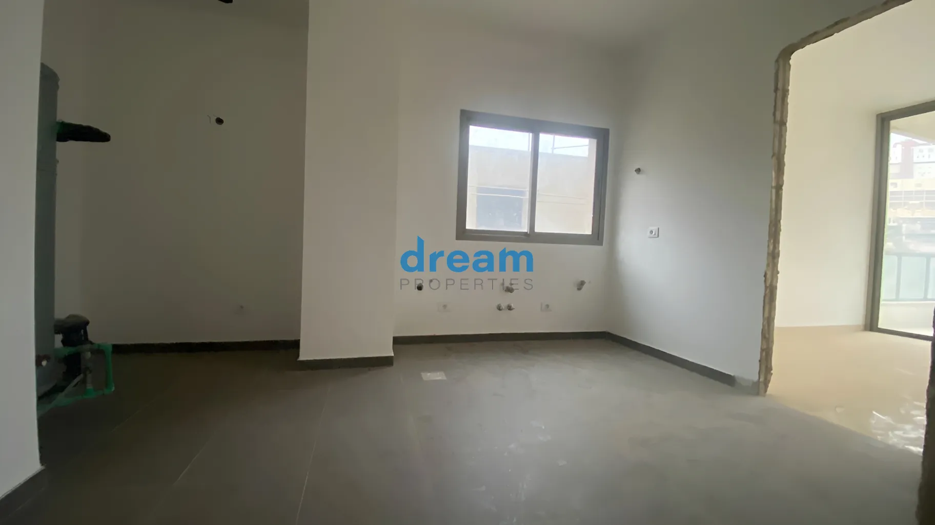 Apartment for sale in Mar Takla, Hazmieh - 2 bed, 4 bath